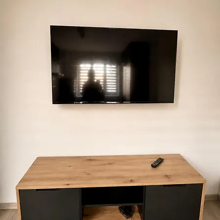 Stylish Center *